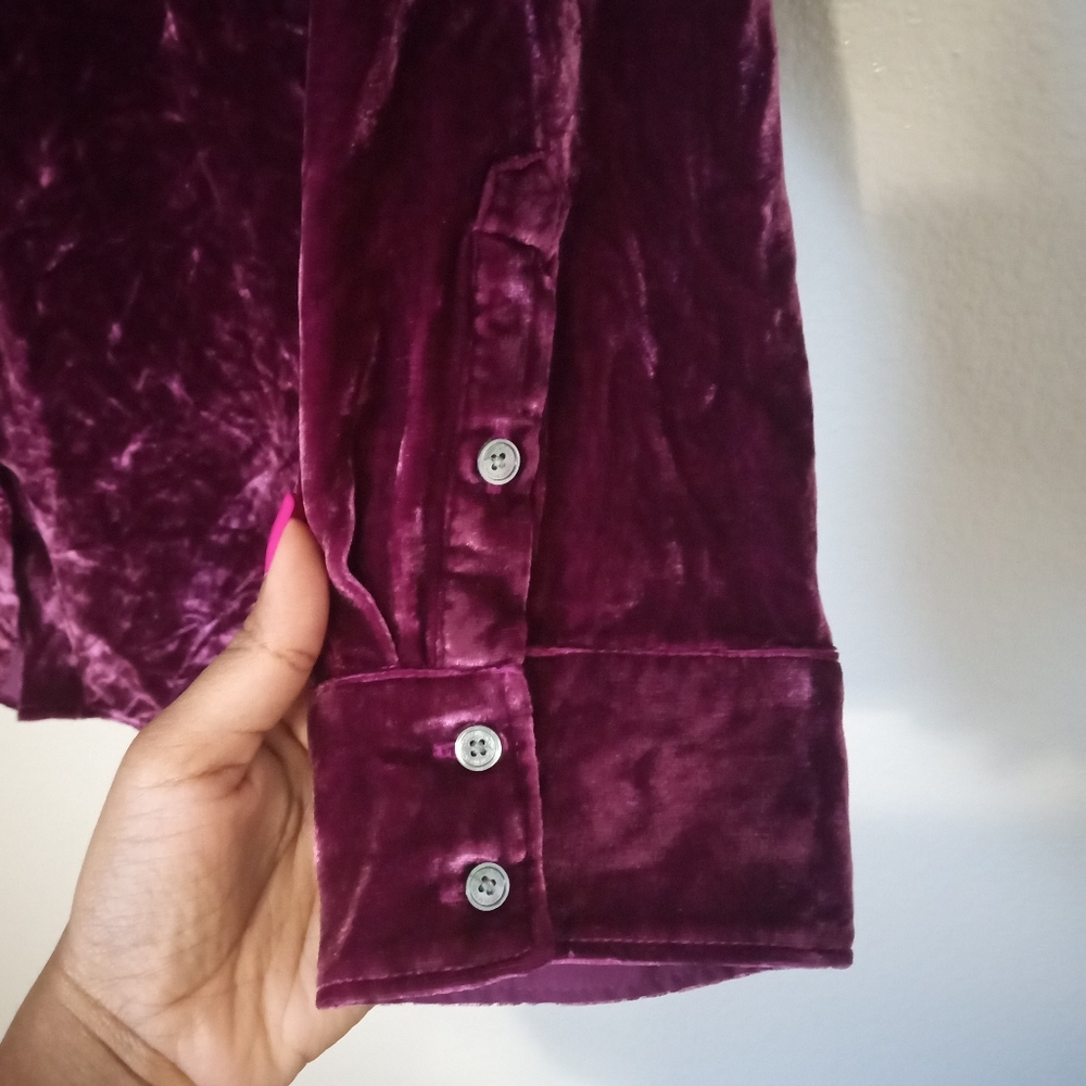 Tommy Bahama Crushed Velvet Silk Blend Purple Button Up Long Sleeve Blouse - Picture 7 of 13